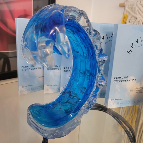 Art Glass Wave - Rip Curl Sculpture - Picture 3 of 5